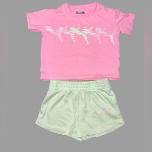 Puma Performance T-Shirt & Shorts Set | Toddler Girl | 12
Months | Like New